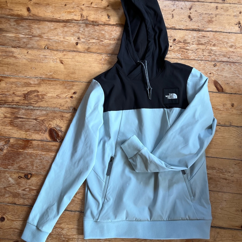 The North Face pullover hoody jacket